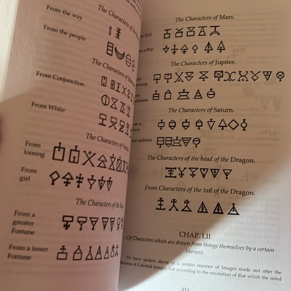 🌟Henry Cornelius Agrippa Book - Picture 5 of 8